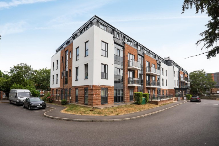 Constabulary Close, West Drayton