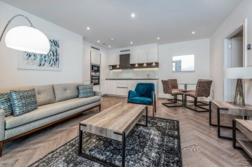 Sterling Way, Islington, London, N7