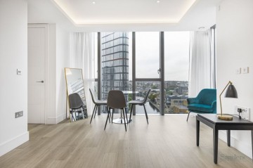 Bollinder Place, Islington, London, EC1V