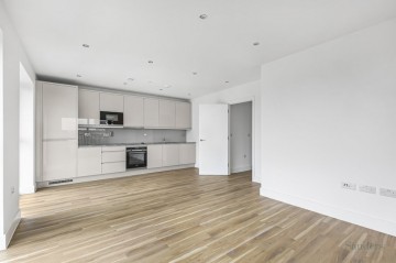 Aerodrome Road, Greater London, London, NW9