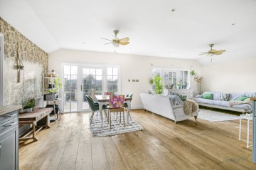 The Creek, Sunbury-On-Thames, Middllesex, TW16