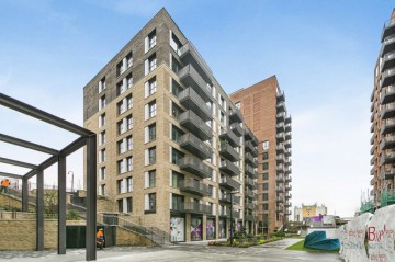 Fauna Walk, Watford, Hertfordshire, WD24