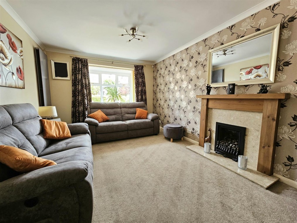 Belfield Road, Etwall, Derby