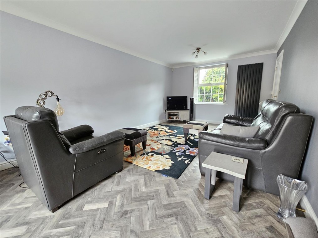 Welland Road, Hilton