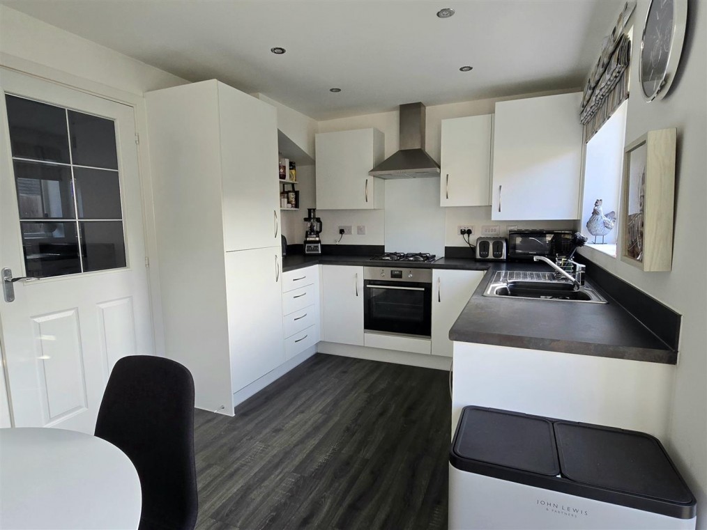 Chasewater Place, Hilton