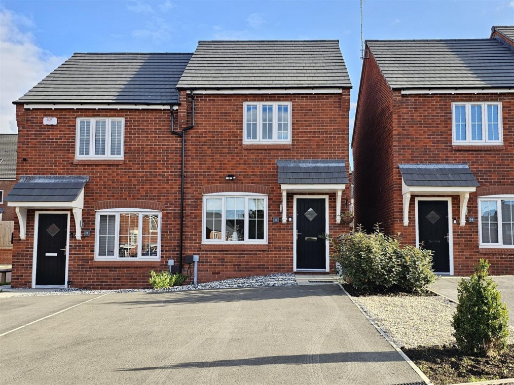 Holden Drive, Midway, Swadlincote