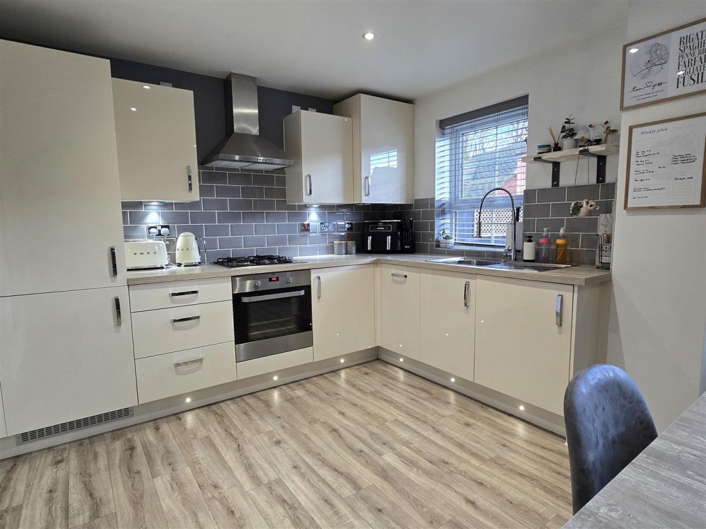 Isla Close, Mickleover