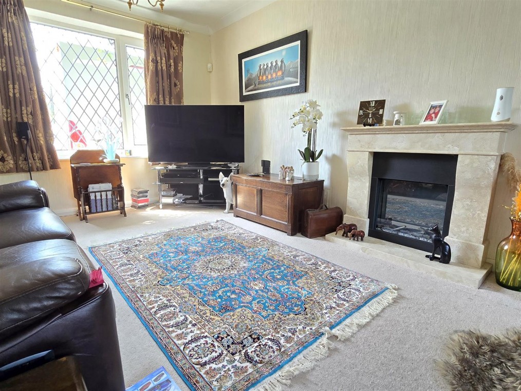 Oaklands Road, Etwall
