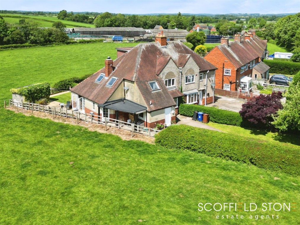 Fauld Lane, Coton-In-The-Clay