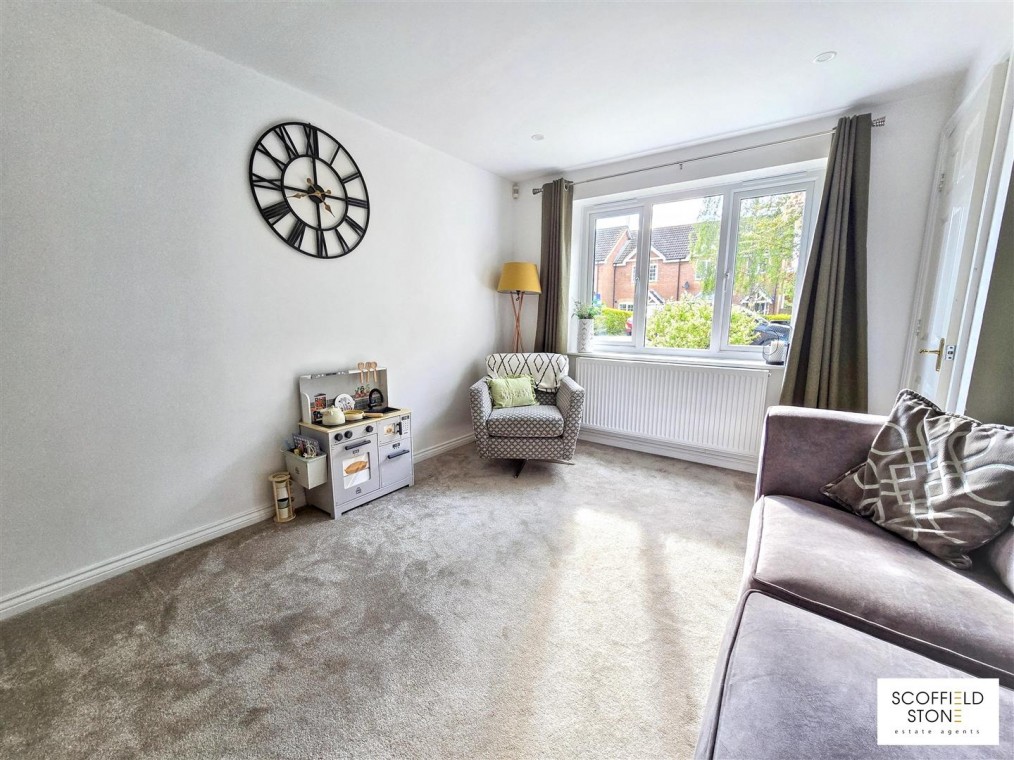 Eaton Close, Hatton, Derby