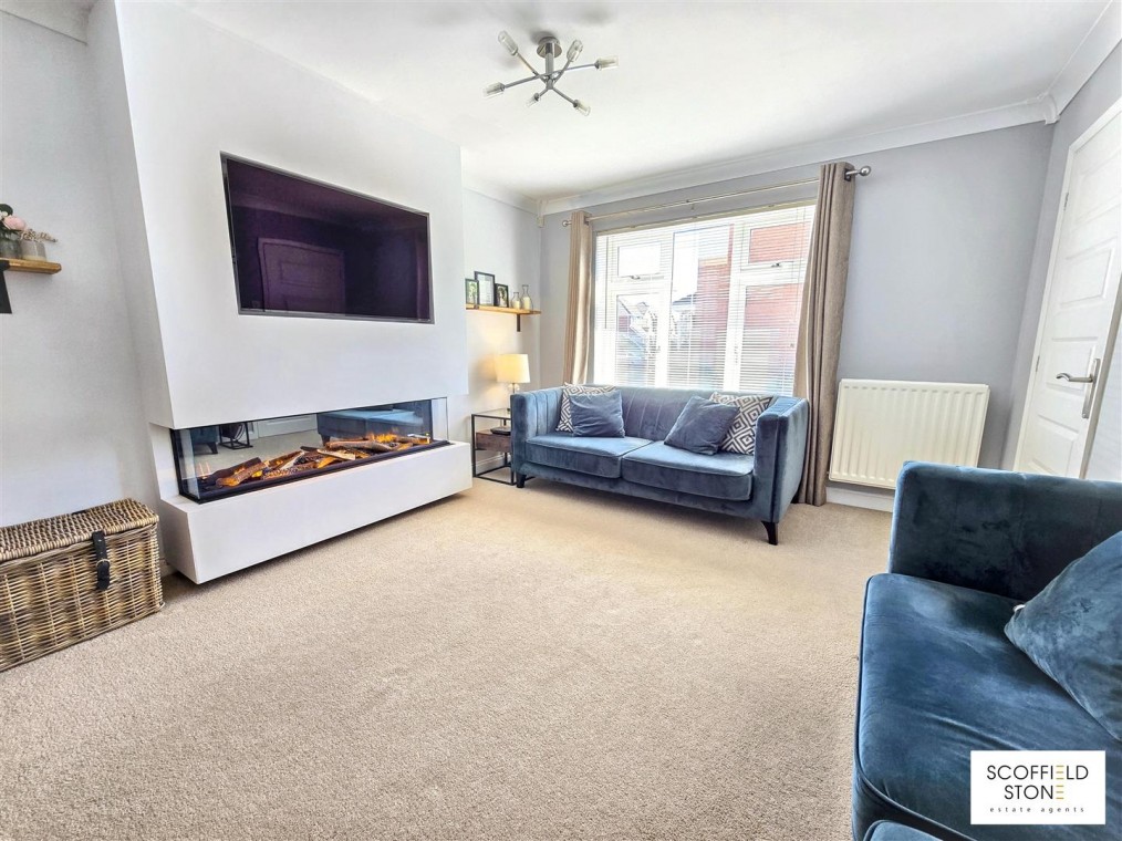 Calder Close, Hilton, Derby