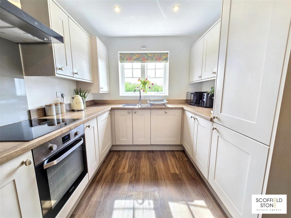 Astley Gardens, Hilton, Derby