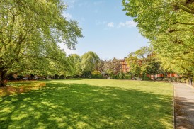 Queen's Club Gardens, W14