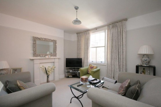 Queen's Club Gardens, W14