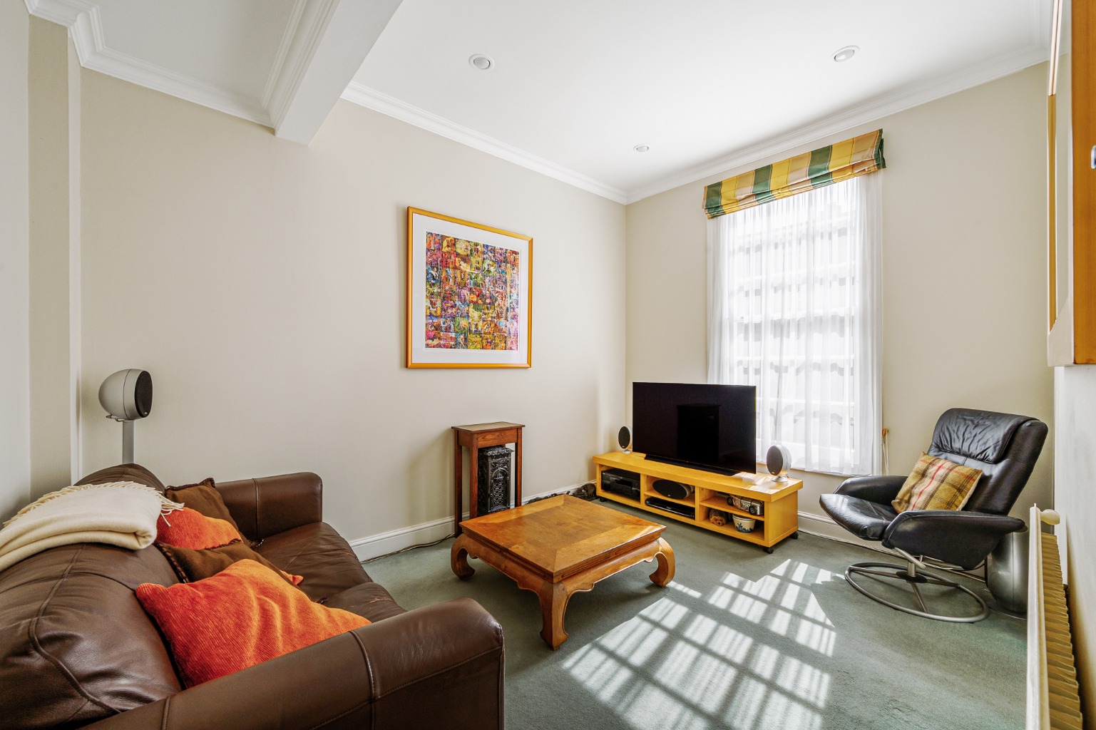 Chesson Road, London, Greater London, W14