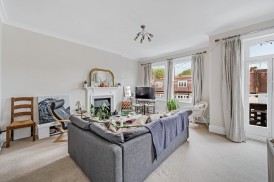 Barton Road, W14