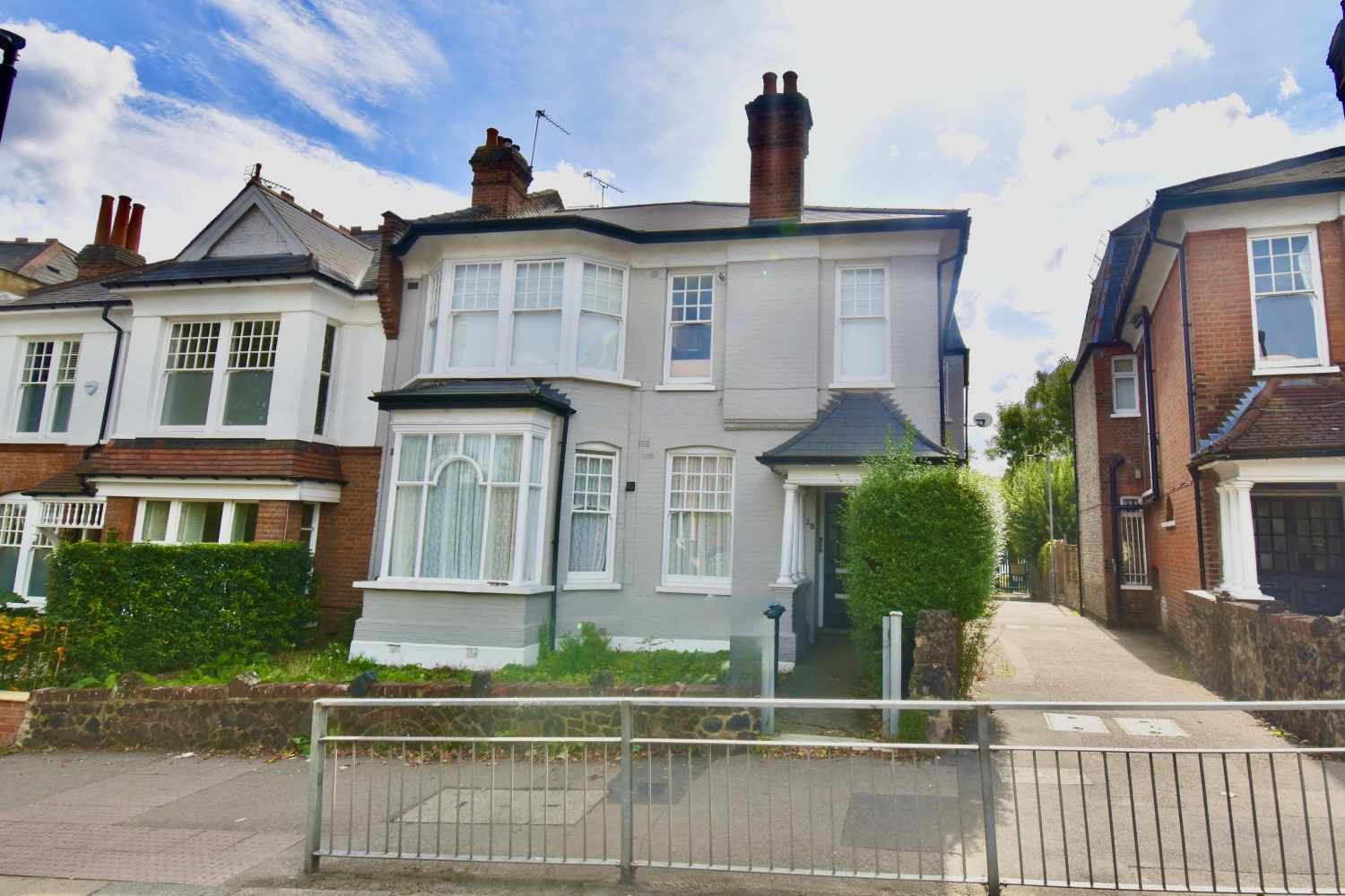 Dukes Avenue, Muswell Hill, London N10 2PU