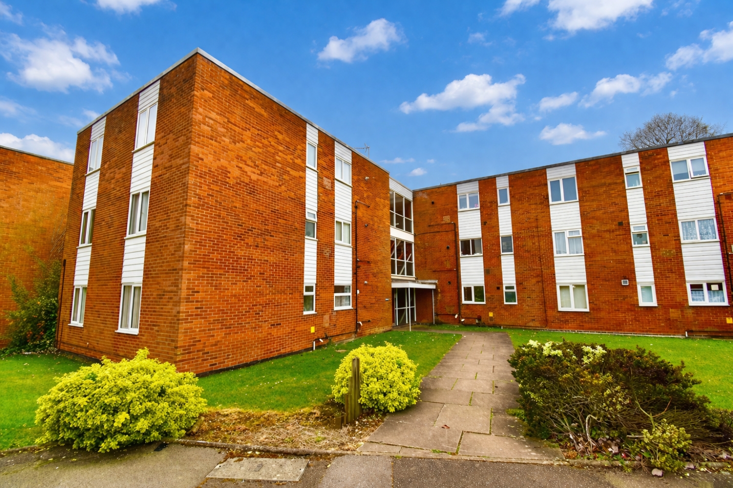 Chiltern Way, Duston, Northampton NN5 6BW