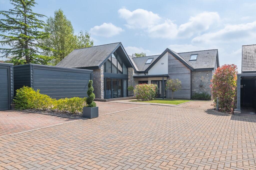 Nerida, The Water Gardens, Henley-In-Arden