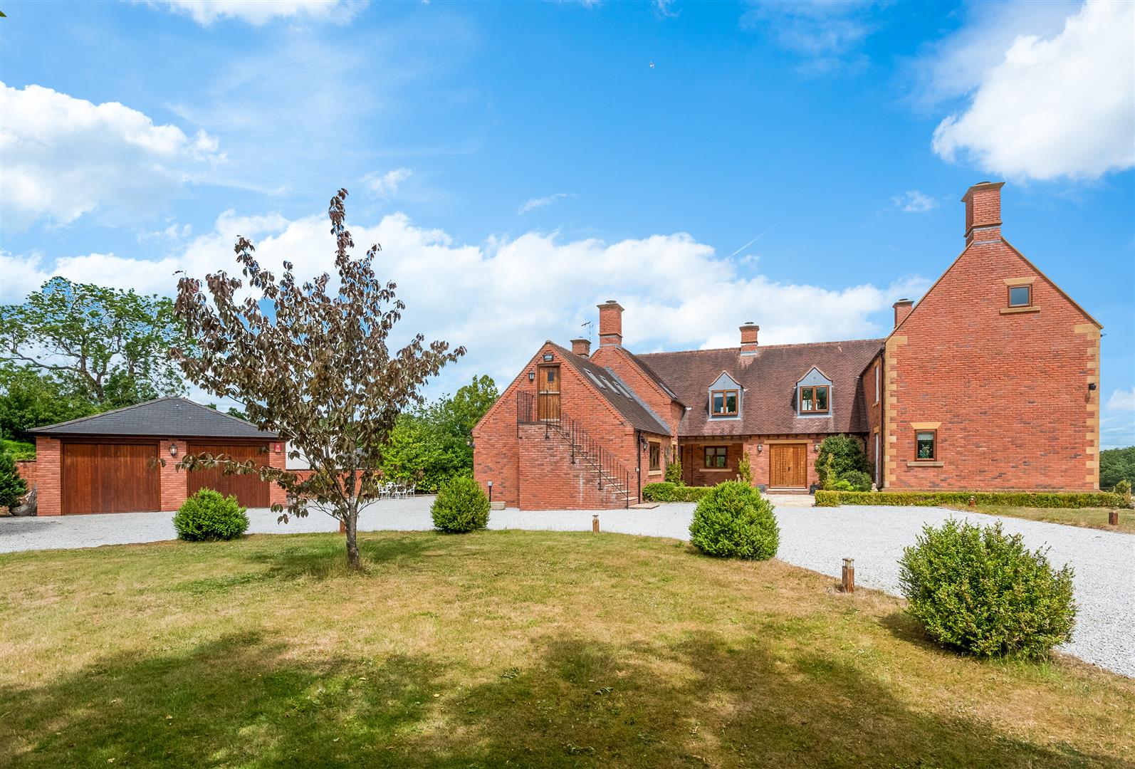 Round House Farm, Stratford-upon-Avon