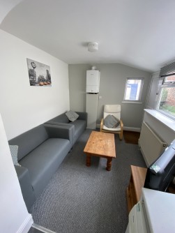 Winston Avenue 20, Plymouth