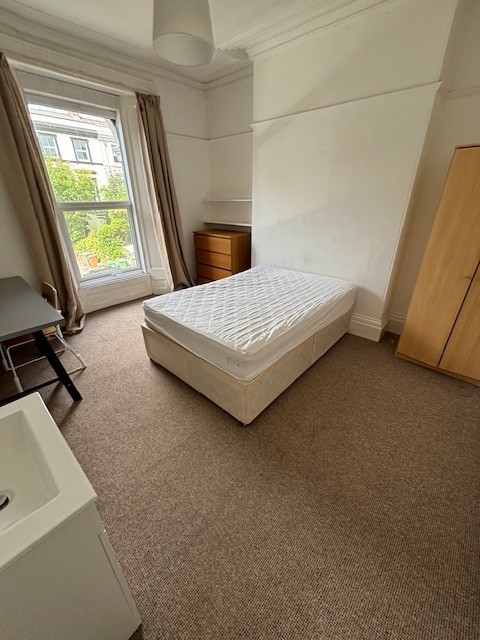 North Road East 19, Plymouth