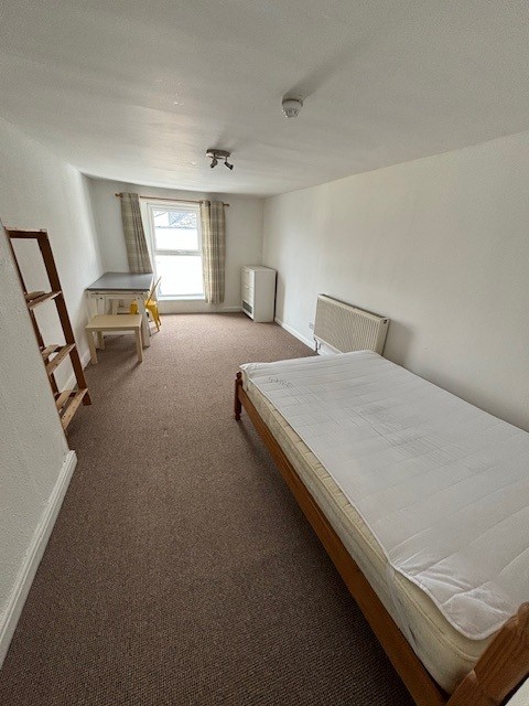 North Road East, PLYMOUTH