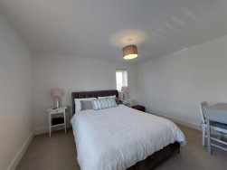 Hewins Place, Willersey Broadway