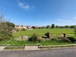 Hewins Place, Willersey Broadway
