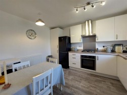 Hewins Place, Willersey Broadway