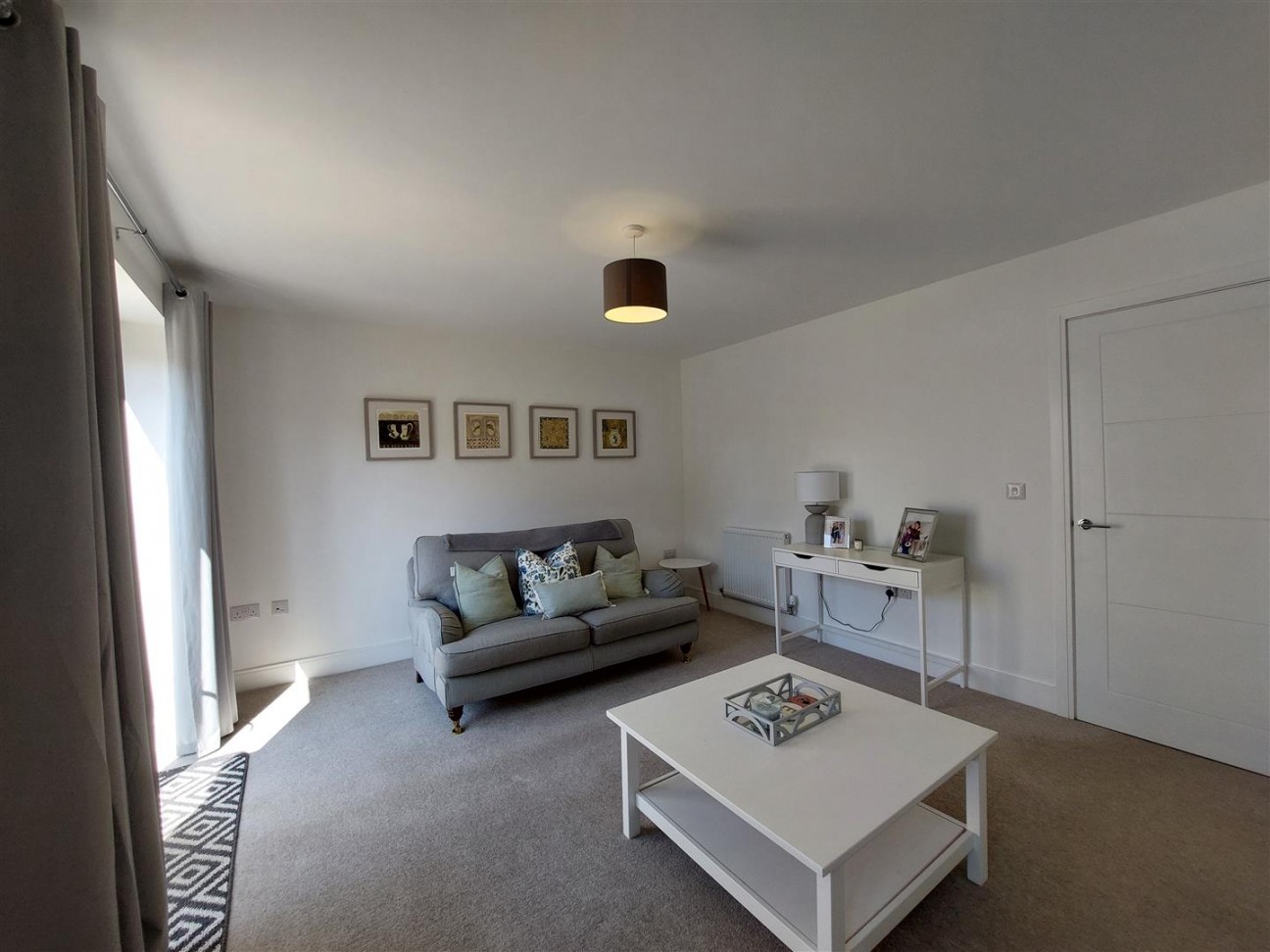Hewins Place, Willersey Broadway