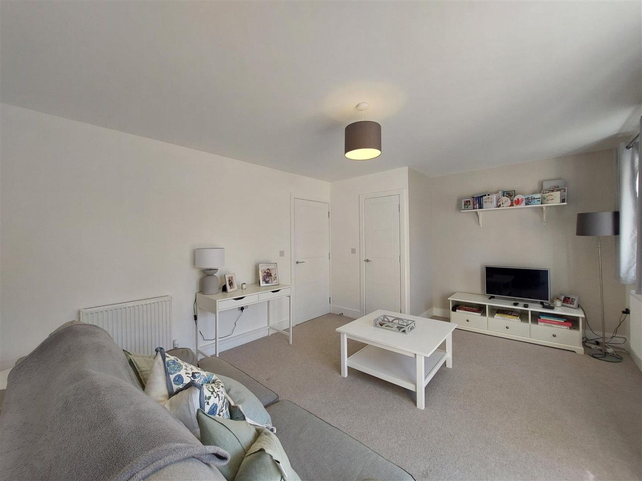 Hewins Place, Willersey Broadway