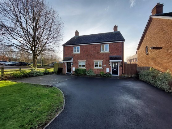 School Close, Over Old Road, Hartpury