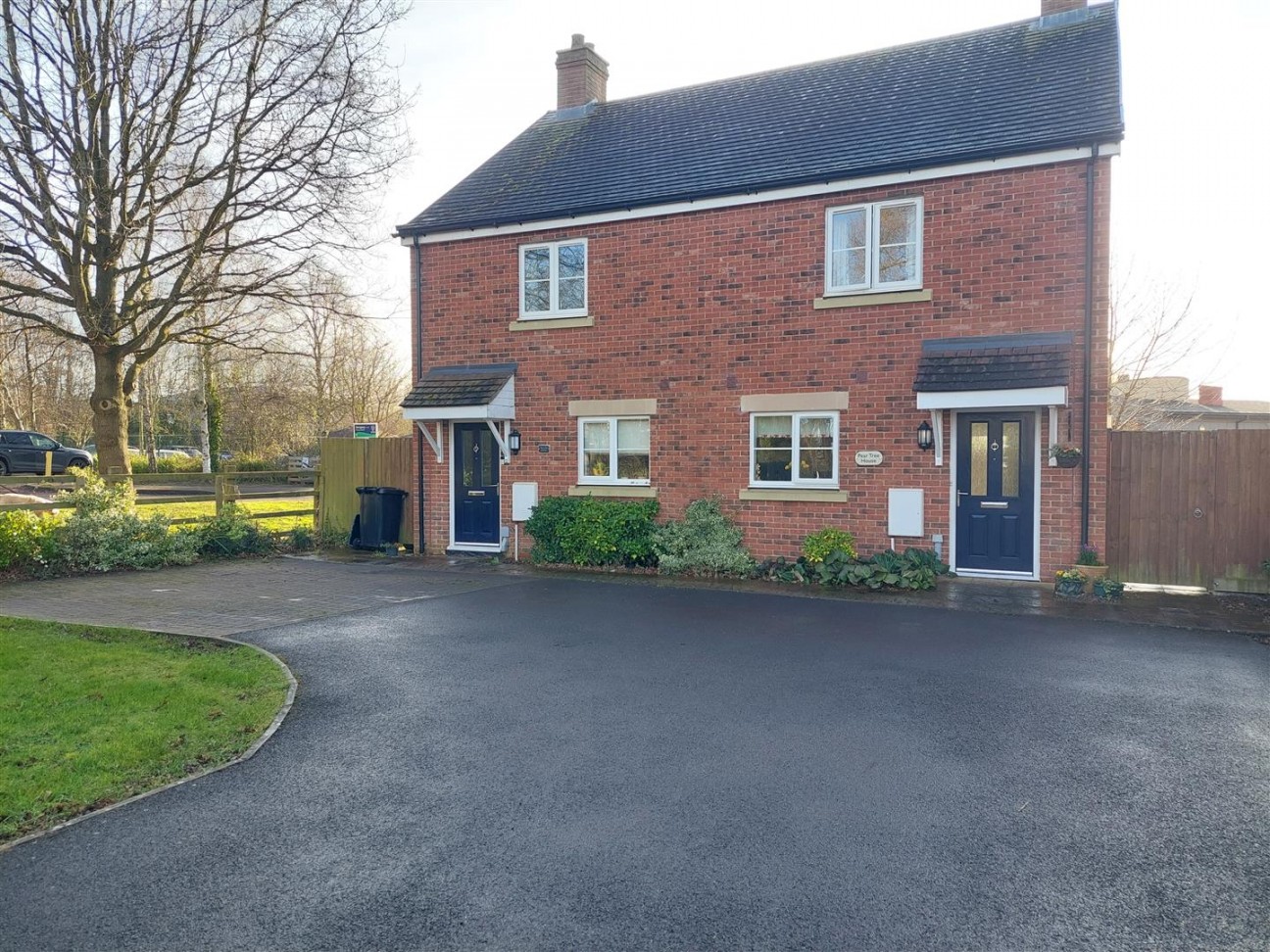 School Close, Over Old Road, Hartpury
