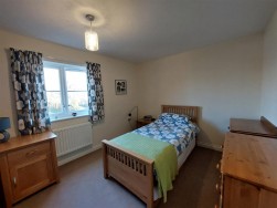 School Close, Over Old Road, Hartpury
