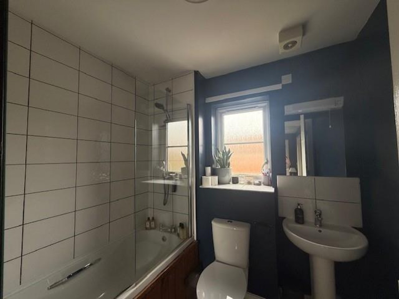 Over Old Road, Hartpury, Gloucester