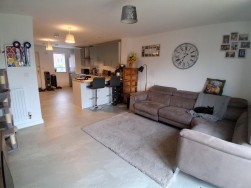 Daffodil Drive, Lydney