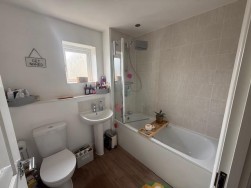 15, Jasmine Gardens, Cirencester Road, Tetbury