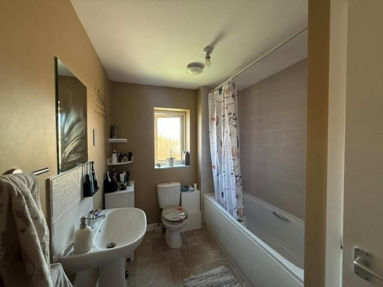 Bluebell Road, Walton Cardiff