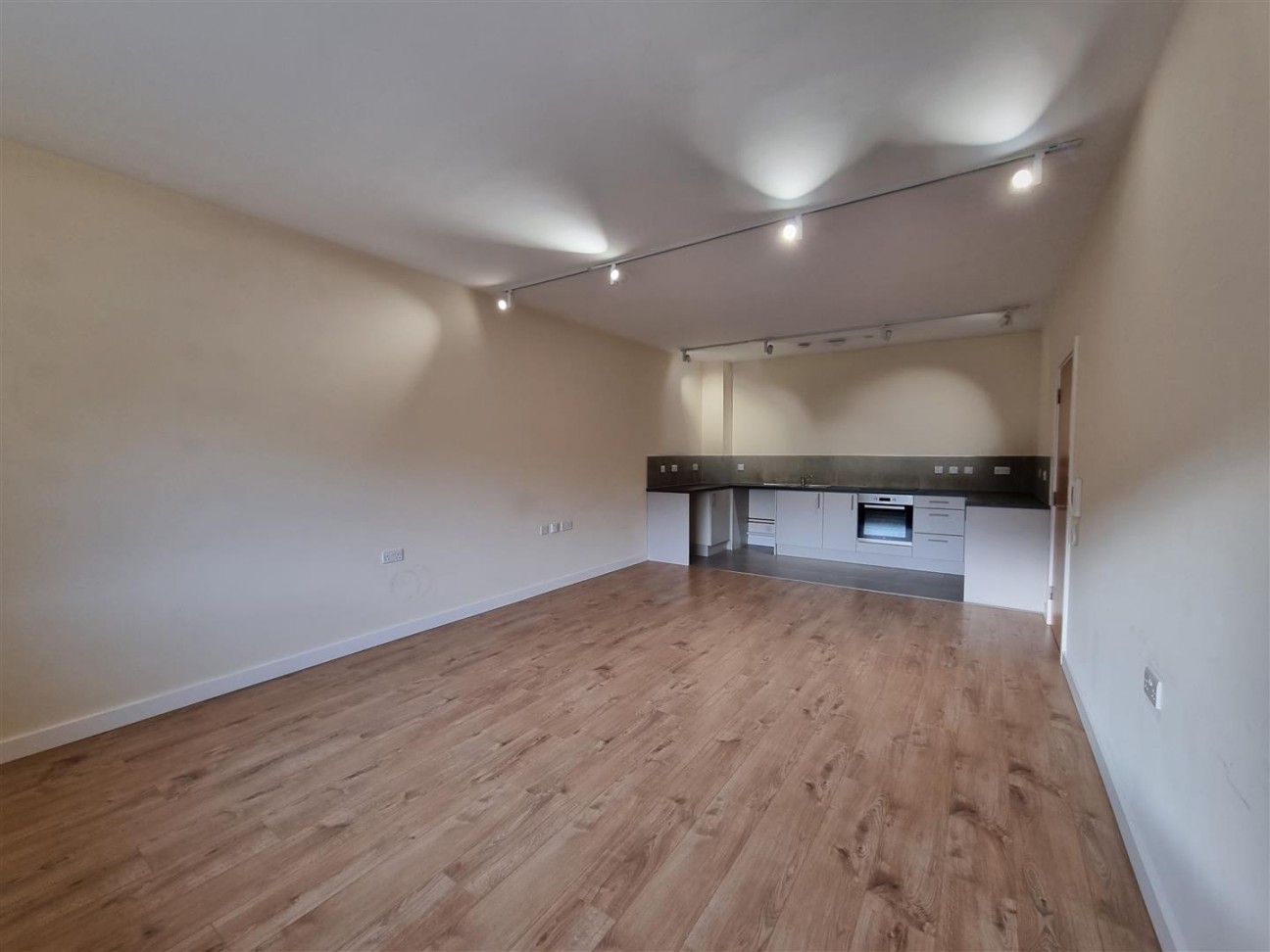 9 Foxglove Gardens, High Street, Coleford