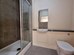 9 Foxglove Gardens, High Street, Coleford