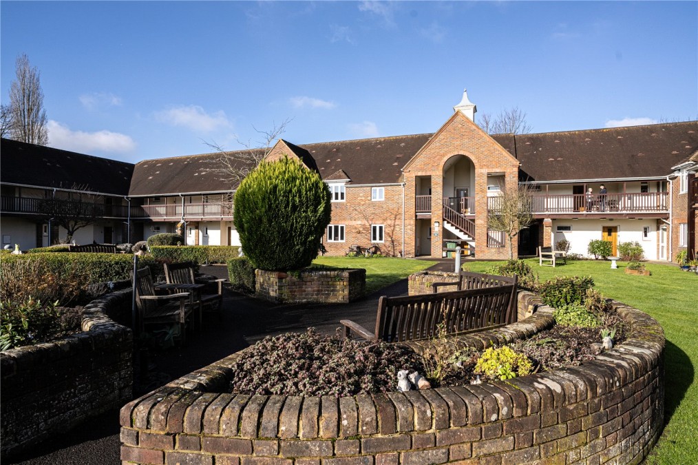 Adams Way, Alton, Hampshire