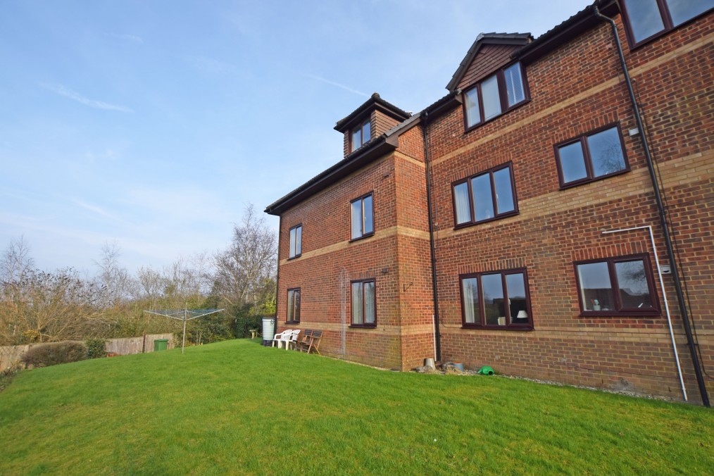 St. Marys Close, Alton, Hampshire