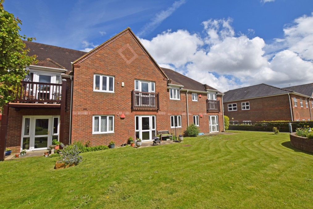 Adams Way, Alton, Hampshire