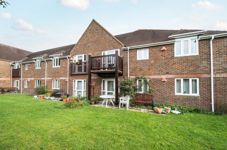 Adams Way, Alton, Hampshire