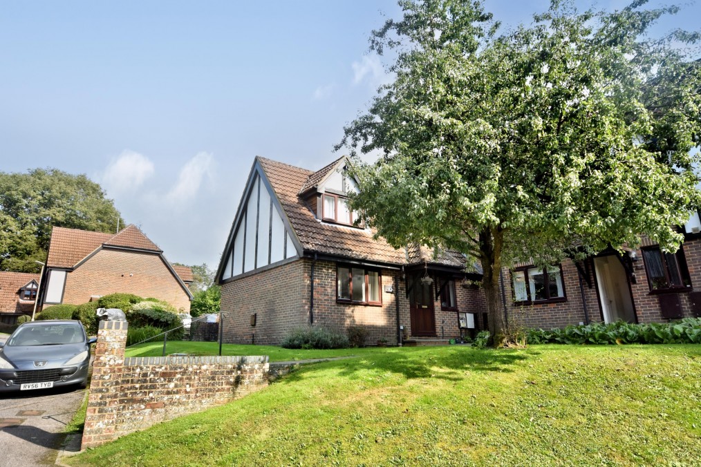 Wrecclesham, Farnham, Surrey