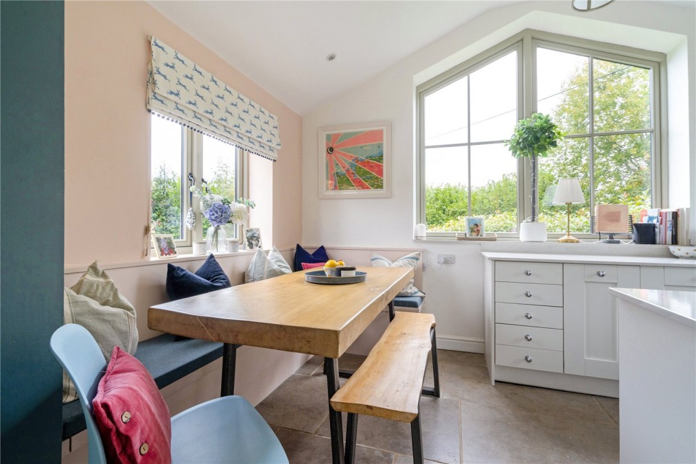 Ewshot, Farnham, Surrey