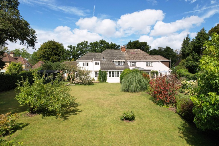 The Sands, Farnham, Surrey