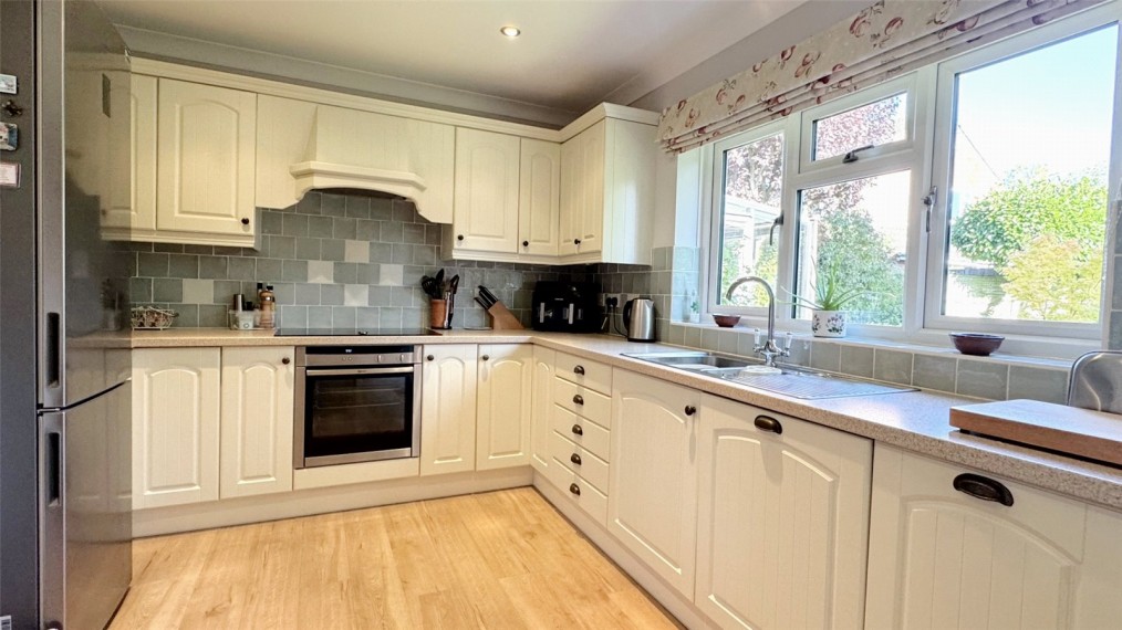 Crondall, Farnham, Surrey