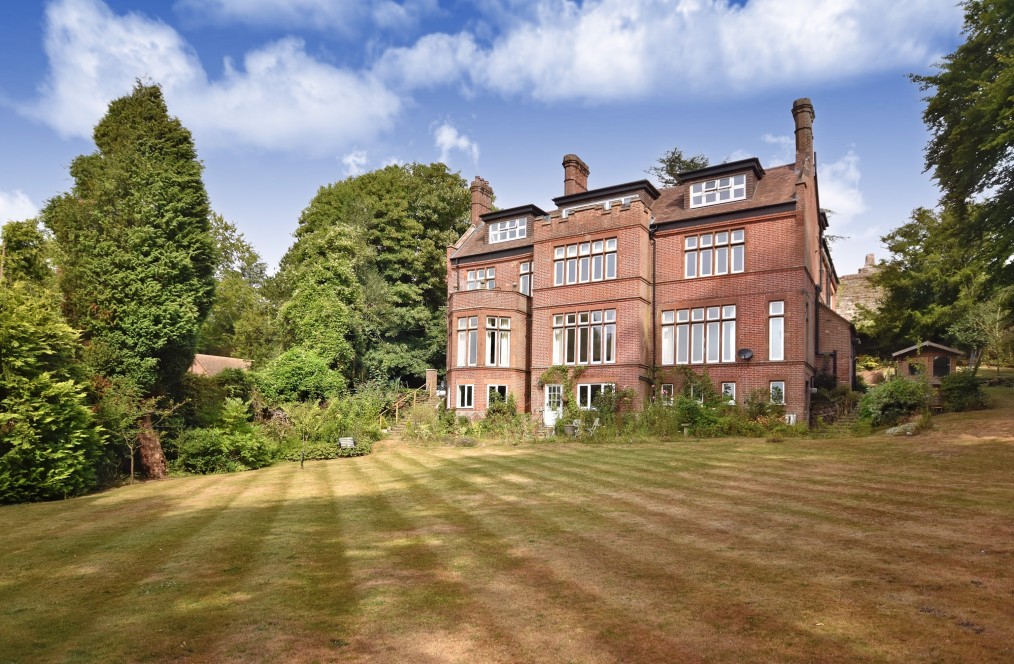 Farnham, Surrey